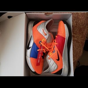 PG Nasa Size 11 (Used) but good condition